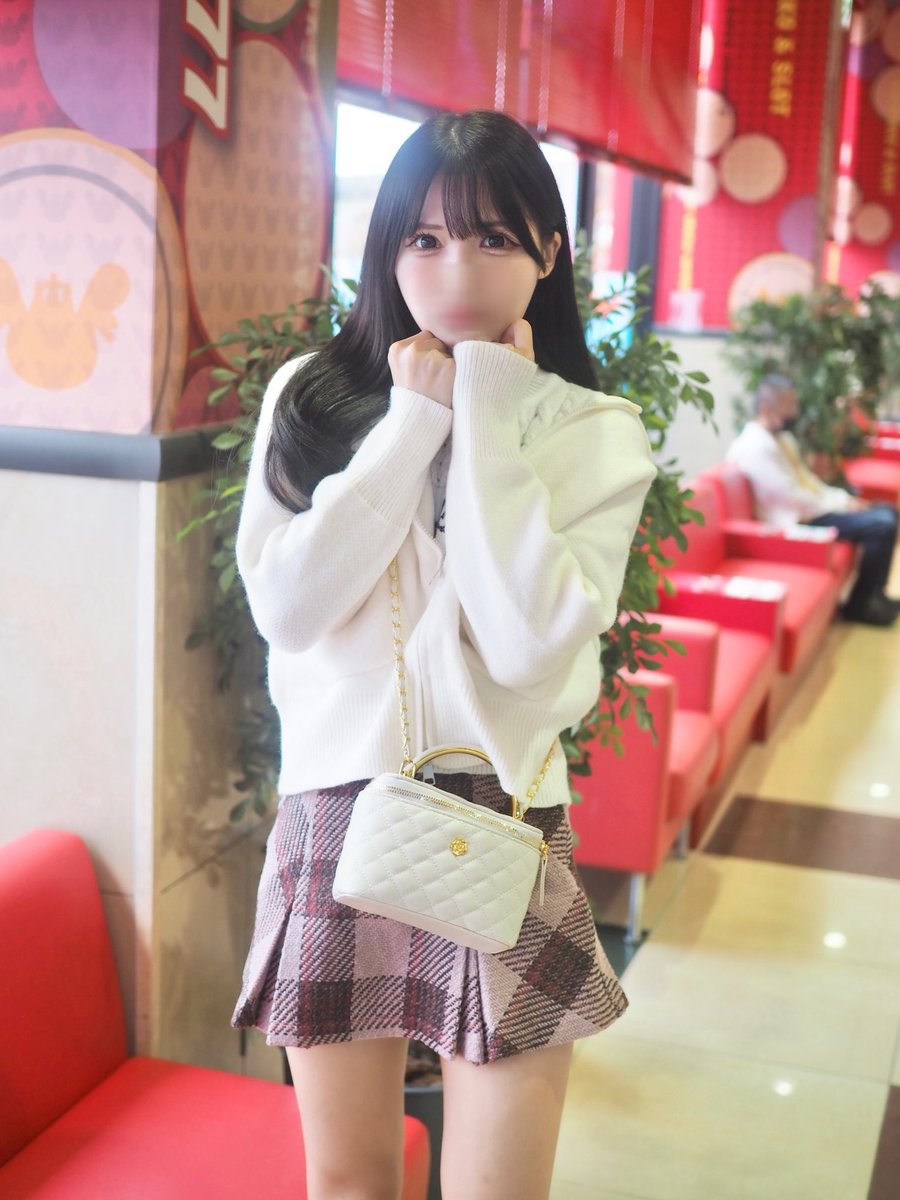 666_cha7's tweet image. 🗓️10月19日(日)

📍メガコンコルド999+Plus岡崎北店

さんに来店します🔰

@megacon9696plus 💁

初来店になります‼️

19日…コンコルド999...

ほう🫩👍🎖️

🌈クロロトリプルS取材来店
⚠️抽選8:30〜になります。
💫初のW抽選…！？

そしてなんとついに

💫ステッカー💫完成しました！…