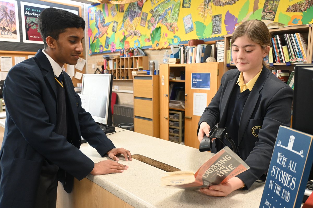 angloeuropean73's tweet image. 📚 Support the Anglo European Library! 
If you buy your books through the LoveReading website, our school receives 25% to spend on new books. 

You can also choose from our Library Wish List.
👉lovereading4kids.co.uk/wishlists/c993…

 #LoveReading4Kids #SupportReading #ReadingForAll