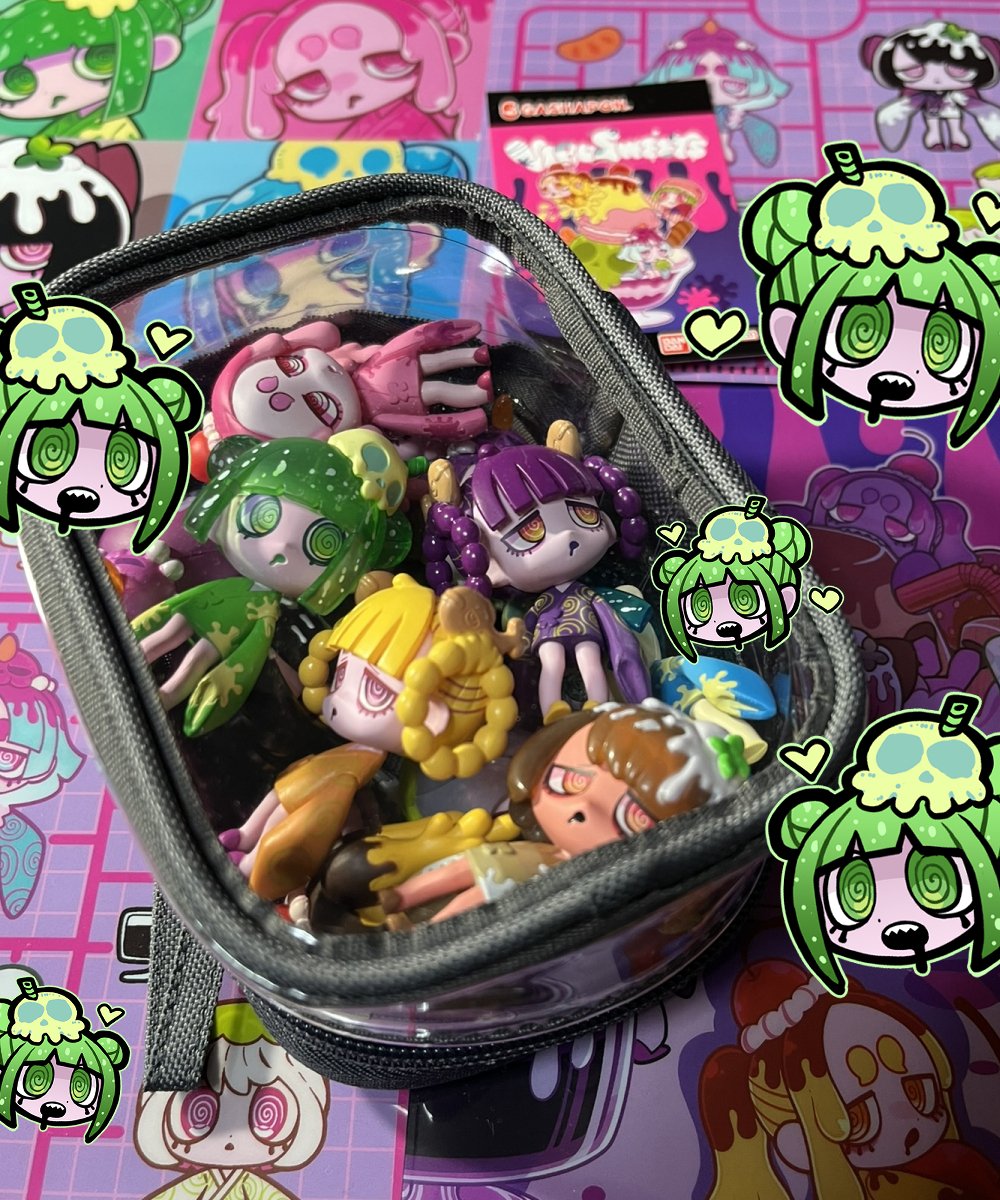 ステッカーもらいに行ってきた! でっかいプリンの子が日に当たって暑そうで可愛かった! 