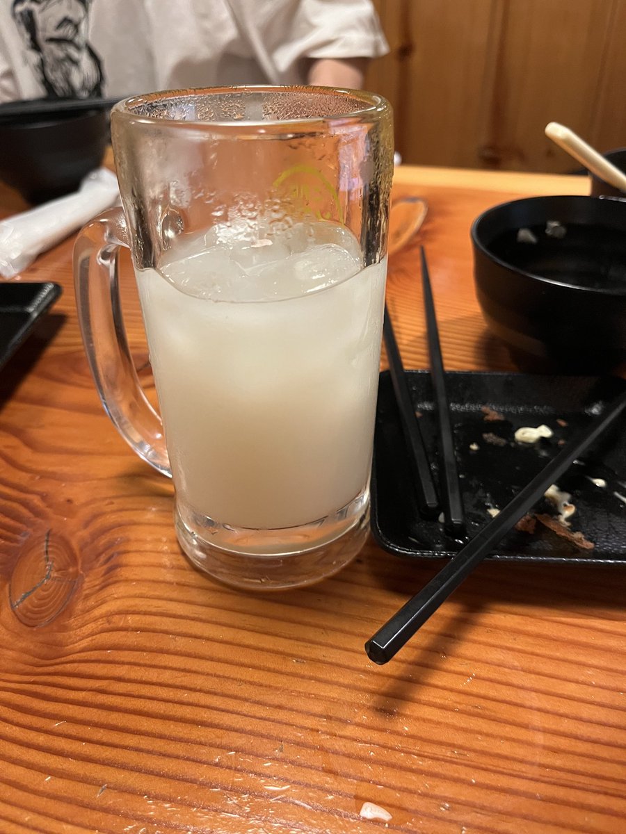 カルピスサワーのようなカルピスウォーター飲みすぎたから休憩