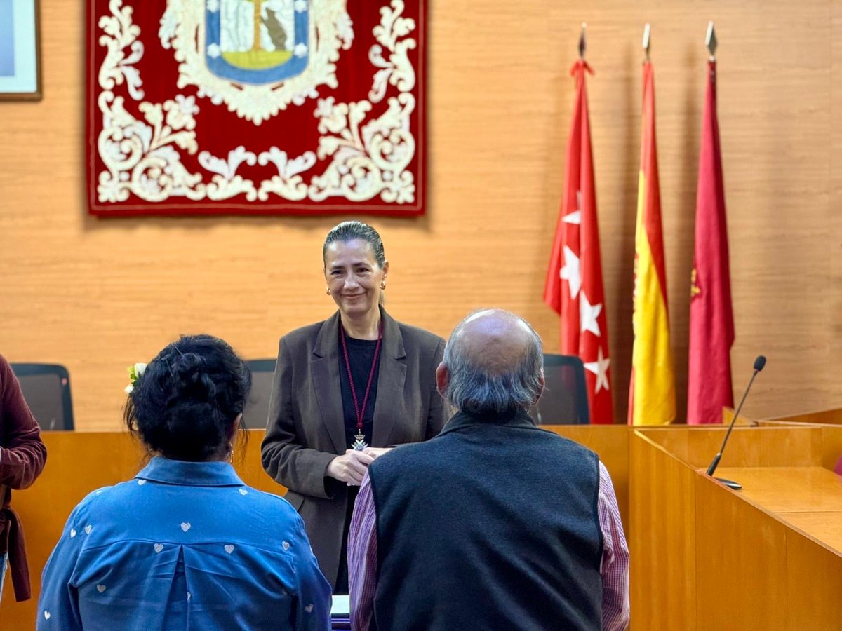 _EstradaYolanda's tweet image. “Amar significa no tener que decir nunca lo siento.” - Love Story (1970)

Un día más, celebramos el amor en #Chamartín .

Chamartín, un distrito para vivirLO.
#ChamartínVivo #bodas #amor #SábadoDeBodas