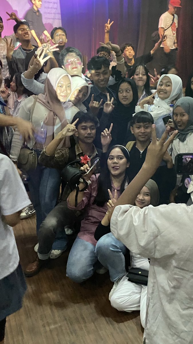 KEREN AMAYY MEREKAA😭😭 congrats yaa