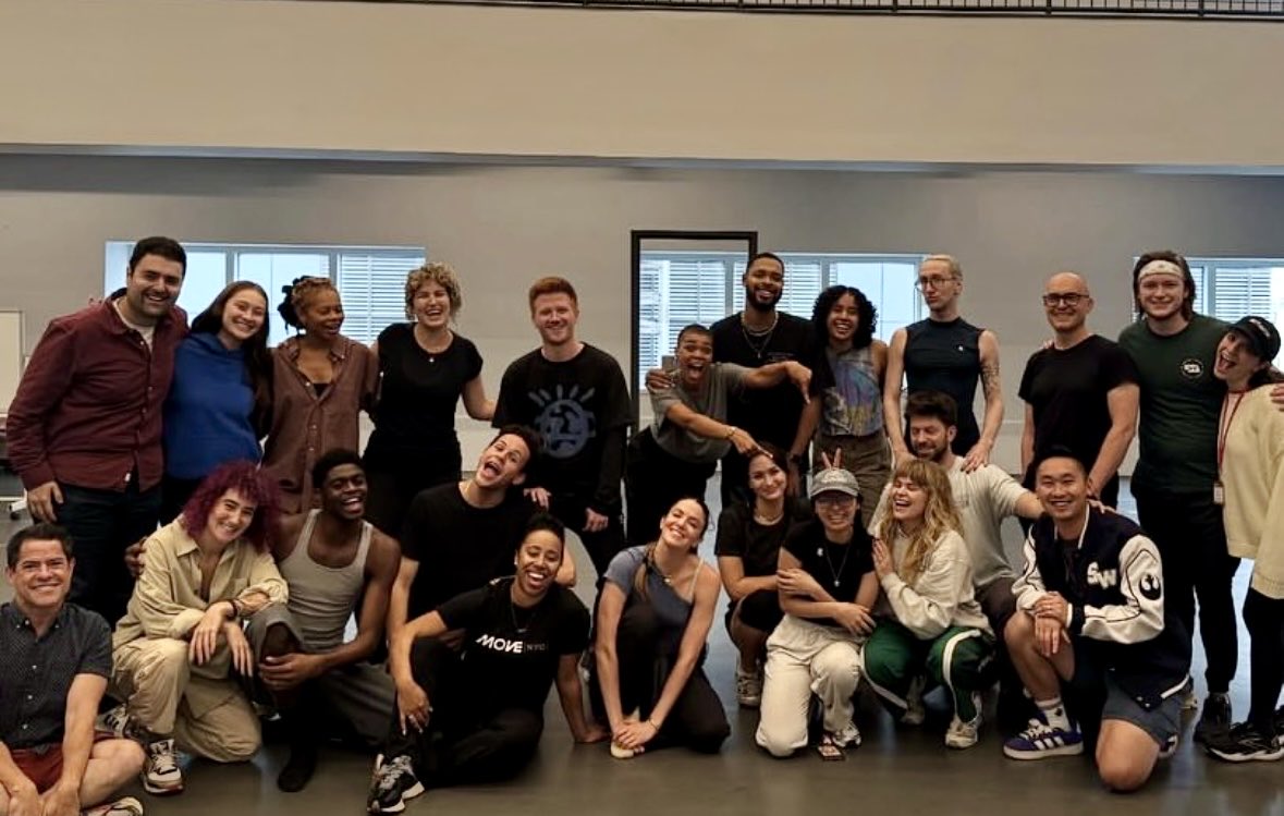 Lola Tung with the company of ‘The Turning’s workshop during their rehearsals in New York from Will Hastrieter! 🎭🌲