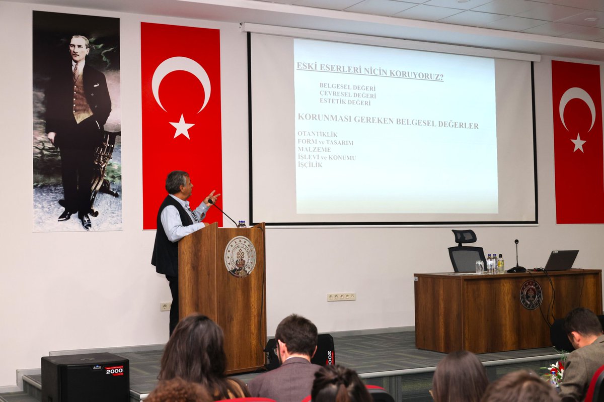 Dün açılış konuşmasını Alan Başkanımız Cem Aslanbay’ın yaptığı bilgilendirme seminerleri bugün tamamlandı. Seminerlerin son gününe konuşmacı olarak Prof. Dr. Candan Gökçeoğlu ve Prof. Dr. Ahmet Güleç katıldı.

Yaklaşık 200 kişinin takip ettiği seminerlerde #Kapadokya’nın doğal,