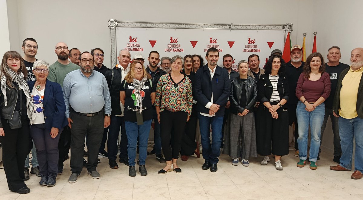🔻Álvaro Sanz anuncia que no repetirá como coordinador general de Izquierda Unida Aragón durante la inauguración de la nueva sede en Zaragoza
👀Léelo en la web🗞️ 
iuaragon.com/alvaro-sanz-an…
¡¡Y pásate a brindar con nosotras en el vermú rojo, rojo!!