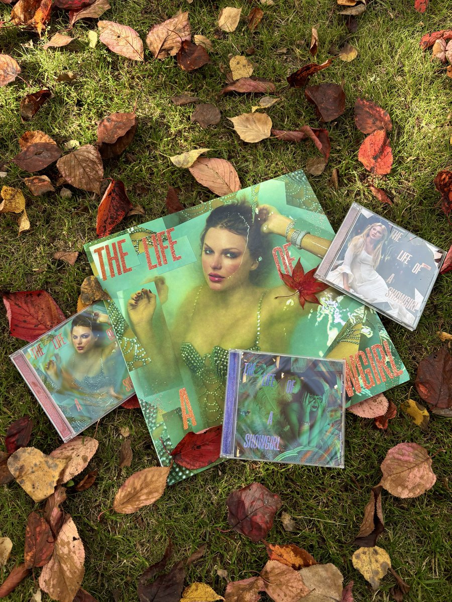 *･˚✧ ayaka ₊･*⭐︎ swiftie tweet media