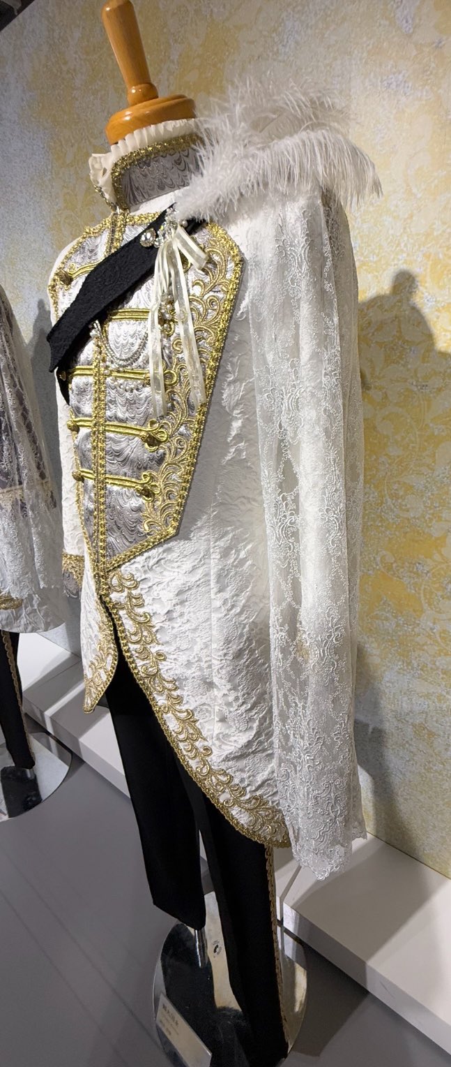 シブツタ 衣装展 衣裳展 入場特典 鶴丸国永 ミュージカル『刀剣乱舞』× SHIBUYA TSUTAYA「目出度歌誉花舞 十