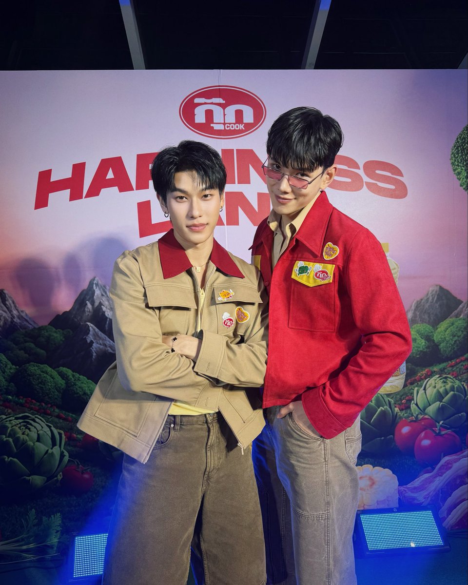 OPENLABEL_TH's tweet photo. ขอบคุณ “น้ำมันพืชกุ๊ก” ที่เลือกให้พวกเราเป็น Friend of COOK และได้มาเจอกับทุกคนในวันนี้

ขอบคุณแฟน ๆ ทุกคนนะค้าบบบ ที่มาเต้นรำทำครัวด้วยกันน รวมถึงกำลังใจจากทางบ้านด้วยนะค้าบบบ ❤️

วันนี้กลับบ้านปลอดภัย เตรียมตัวเตรียมใจ
แล้วเจอกันใหม่ 2ทุ่มครึ่งนะครับ 🤭

COOK MEET AND EAT WITH OUROAD
#CookxDaouOffroad
