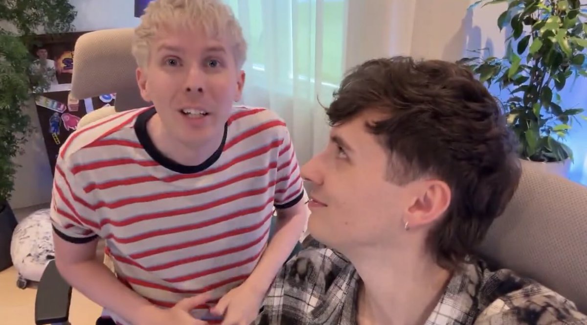 goincrazyfast's tweet image. FUUUUUUUCKKKKKKK MY STUPID LIFE