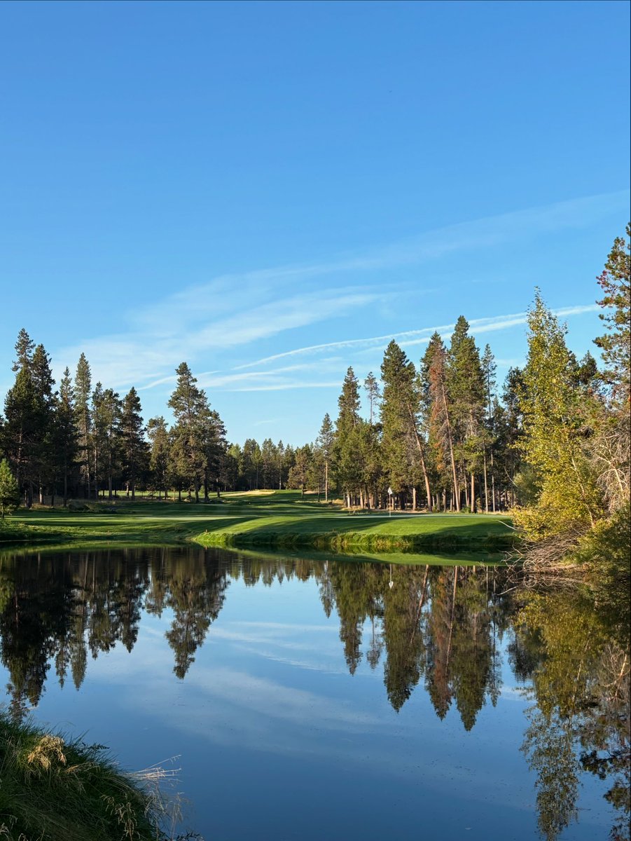 RickAdamek's tweet photo. @SethRaynor_ I took this on an iPhone last month @SunriverResort https://t.co/aEAWJX6vmw