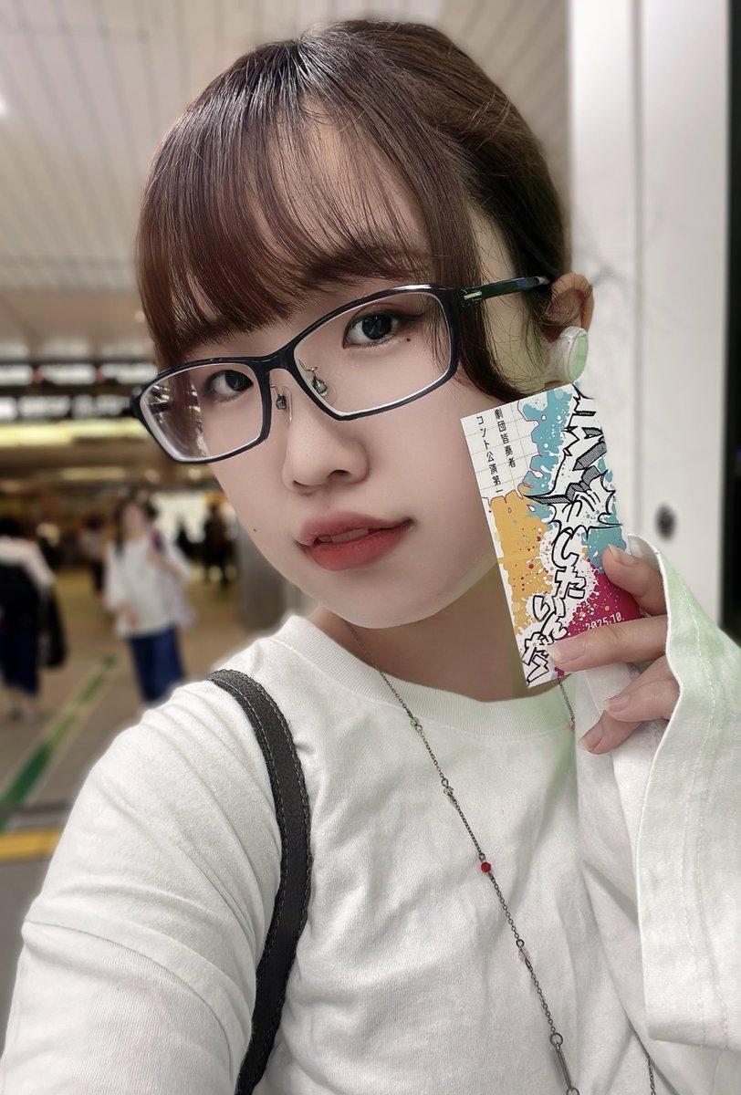 #皆奏者 #コント第一 18.18:30回

高津さんがコントって聞いて絶対おもろいやろなって思って行ったら案の定おもろでした。なんであんなおもろい表情できるんやろ。

いつもより喉痛くて大笑いできんかったのだけくやしい。ボケ倒したくもなったしツッコミしたくもなったよん✌️

ゆっくりアンケ書こ〜💭