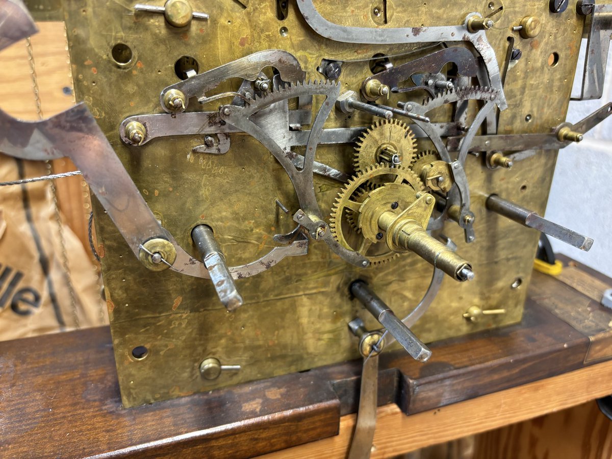 daltondrone's tweet photo. Jacques Chime Clock Restoration https://t.co/FoJM3ohkST via @YouTube https://t.co/3wbn1pMYdp