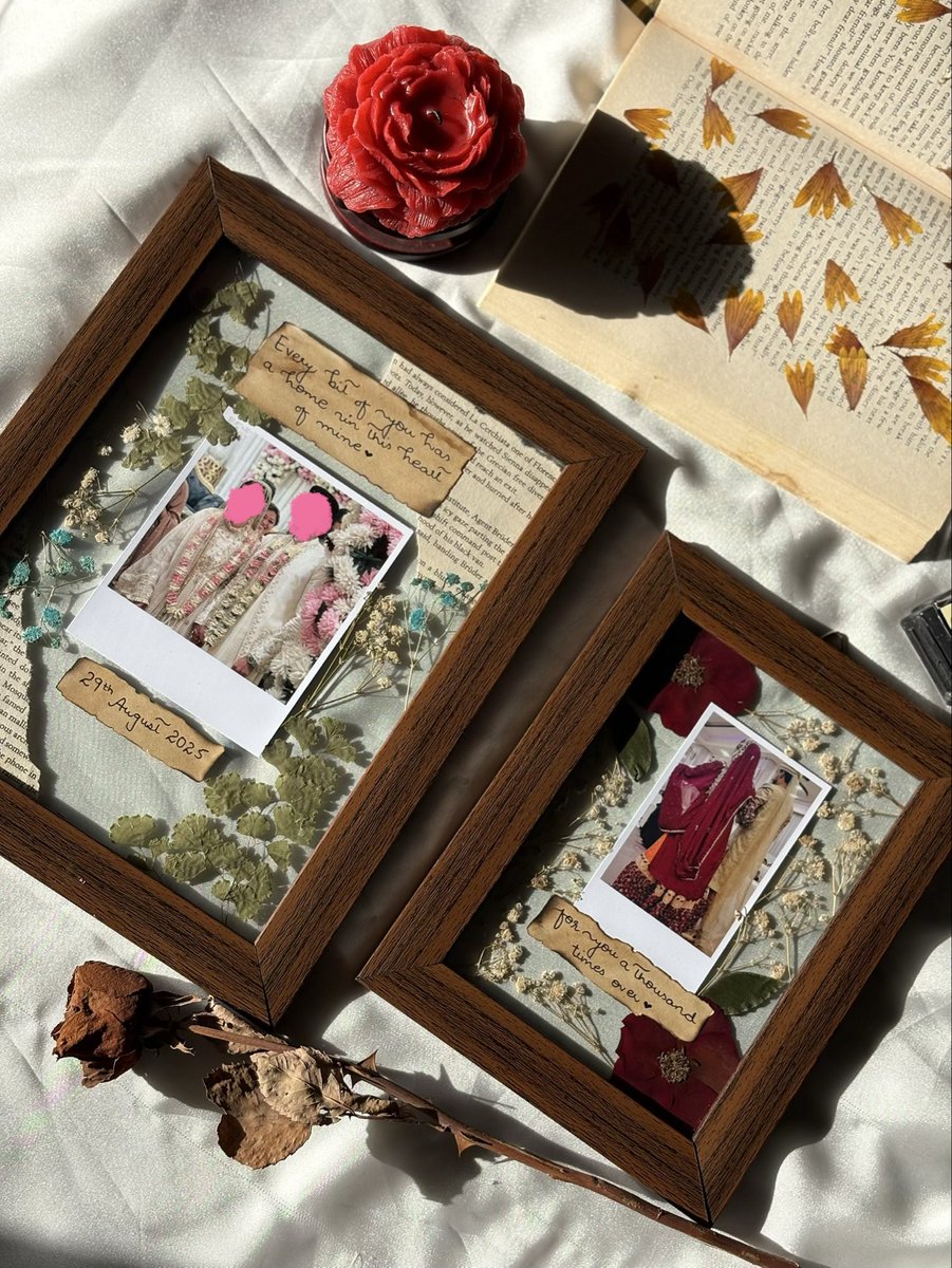 deadrozay's tweet photo. I’ve a small business on Instagram — (secretgarden_pk) 💐 I preserve flowers inside double-glass frames so your memories last forever. You can also add pictures, text, or dates to make them special ✨ https://t.co/6Ju1F9iknm