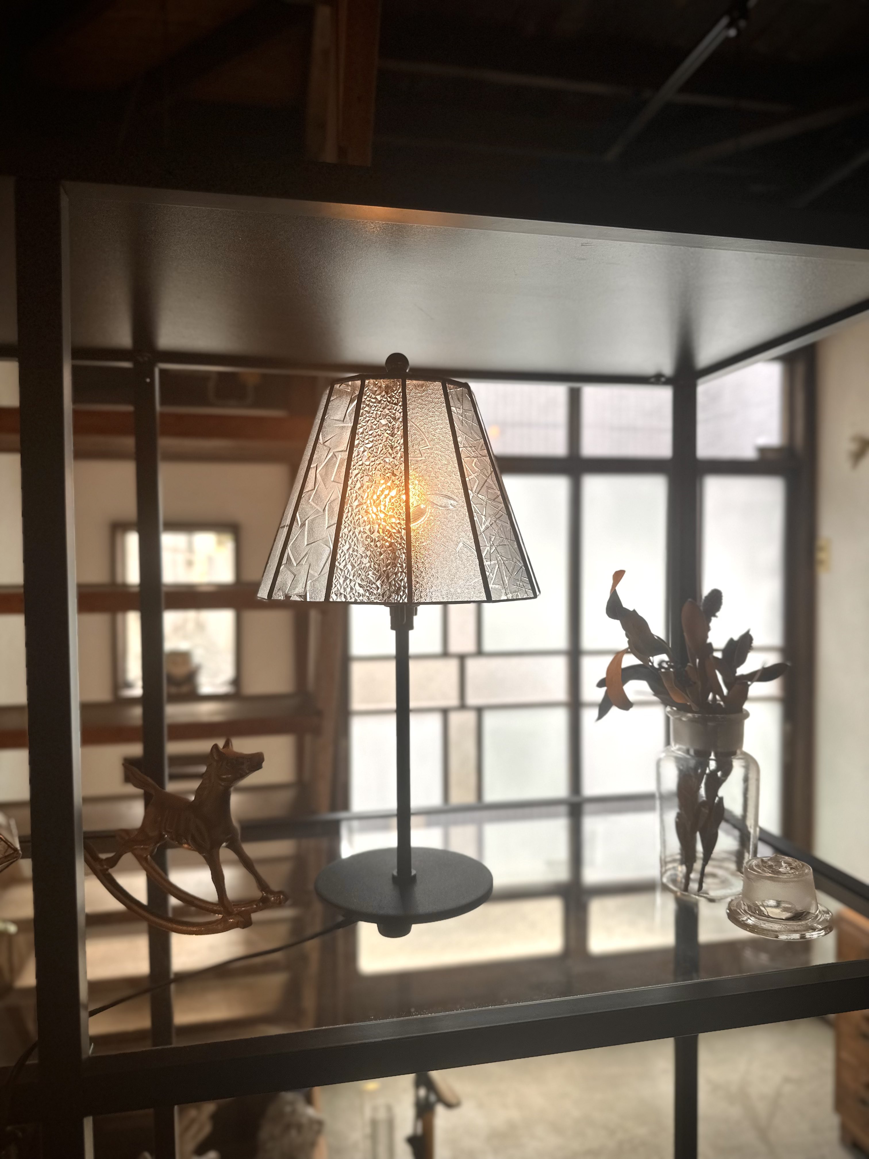 ミュシャ　Mucha　ガラススタンドライト ミュシャ Mucha ガラススタンドライト