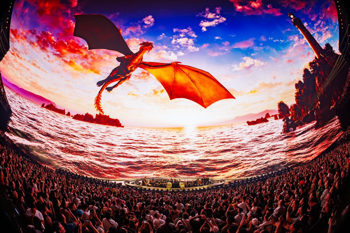 UnityxSphere's tweet image. Night eight of UNITY is in the history books. 📖 Thank you to @saralandrydj for closing us out, and a major thanks to everyone who joined us and made this night as magical as it was! ✨