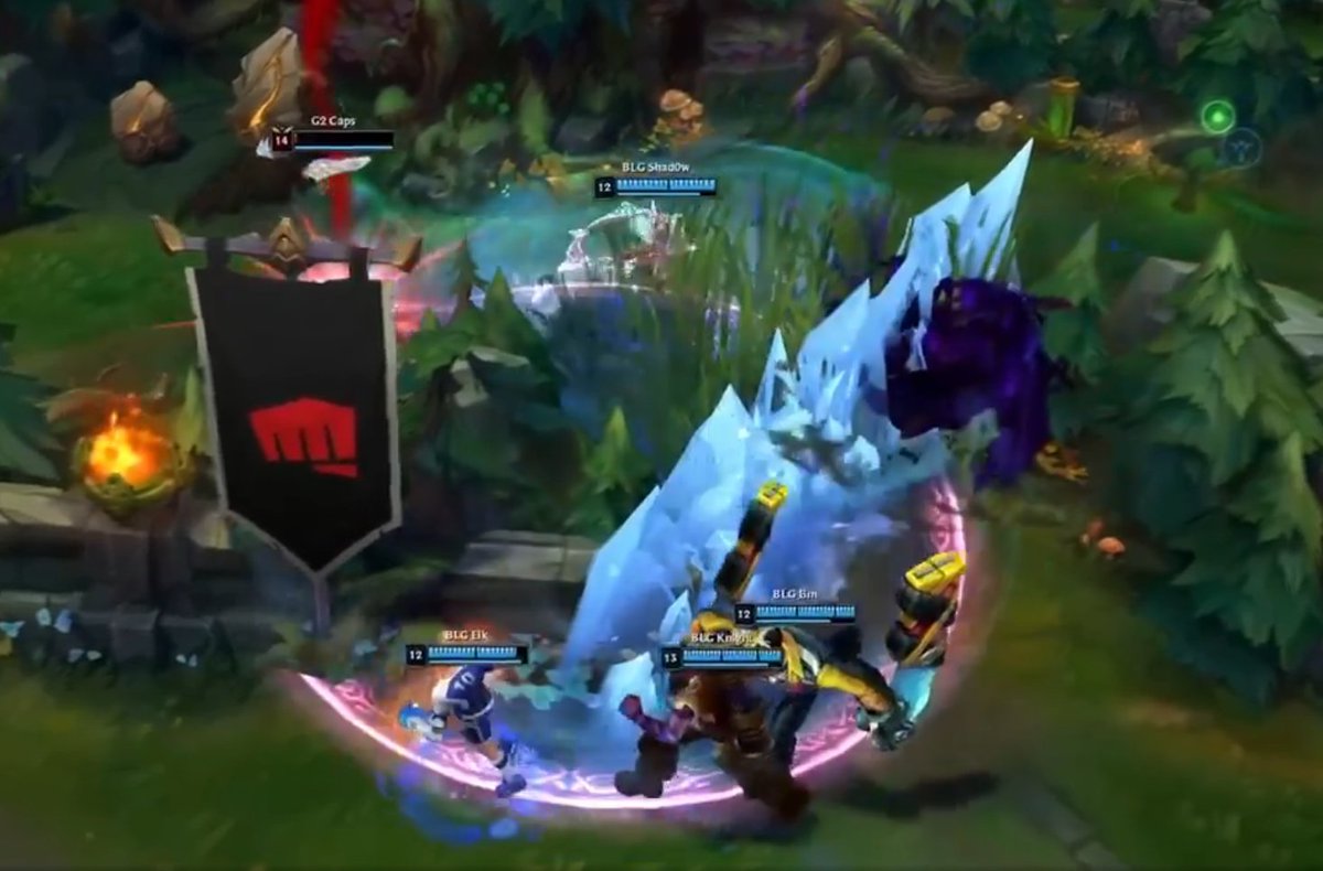 Saaacrifice (Caps) 🎵🎶 Ohhhh ohhhh 🎵🎶 Would you saaaaacrifice (Caps) it all #Worlds2025 

PS. EU not dead yay!