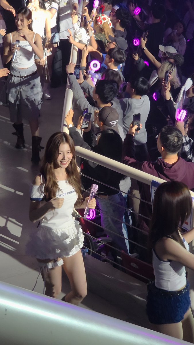 HeartBeating_TW's tweet photo. #사나 #sana https://t.co/BURcXSe9BM