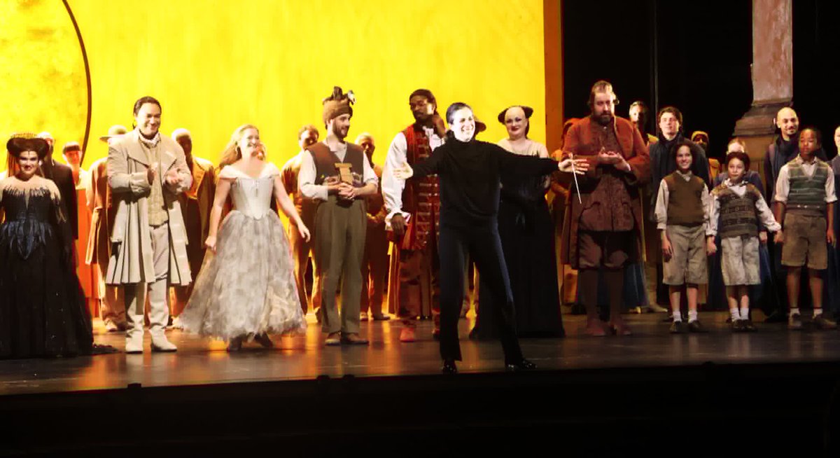 Magic Flute at the Royal Opera House, London

David McVicar's splendiferous production gives us some beautiful sets and is a feast for the eyes and the ears

The audience were treated to some wonderful singing. Bravo tutti!