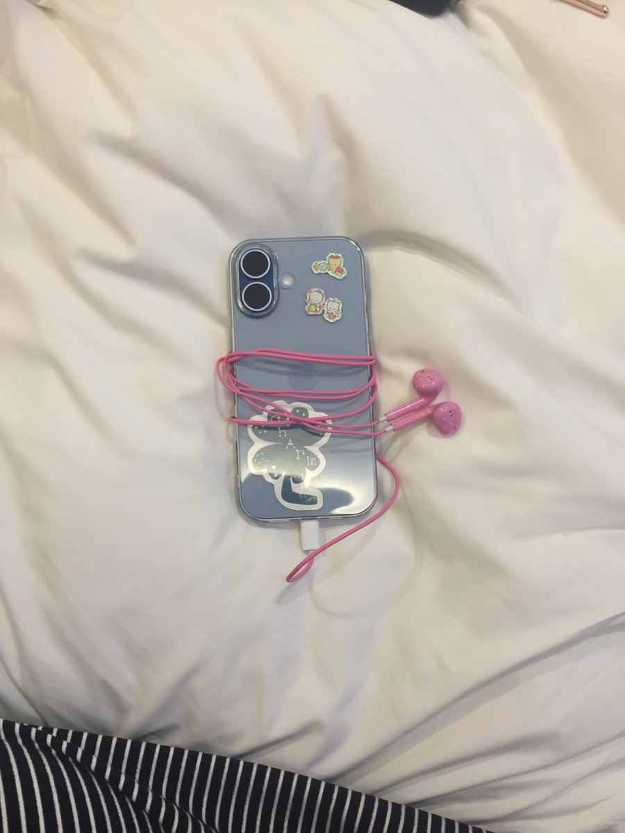 ♪(๑ᴖ◡ᴖ๑)♪