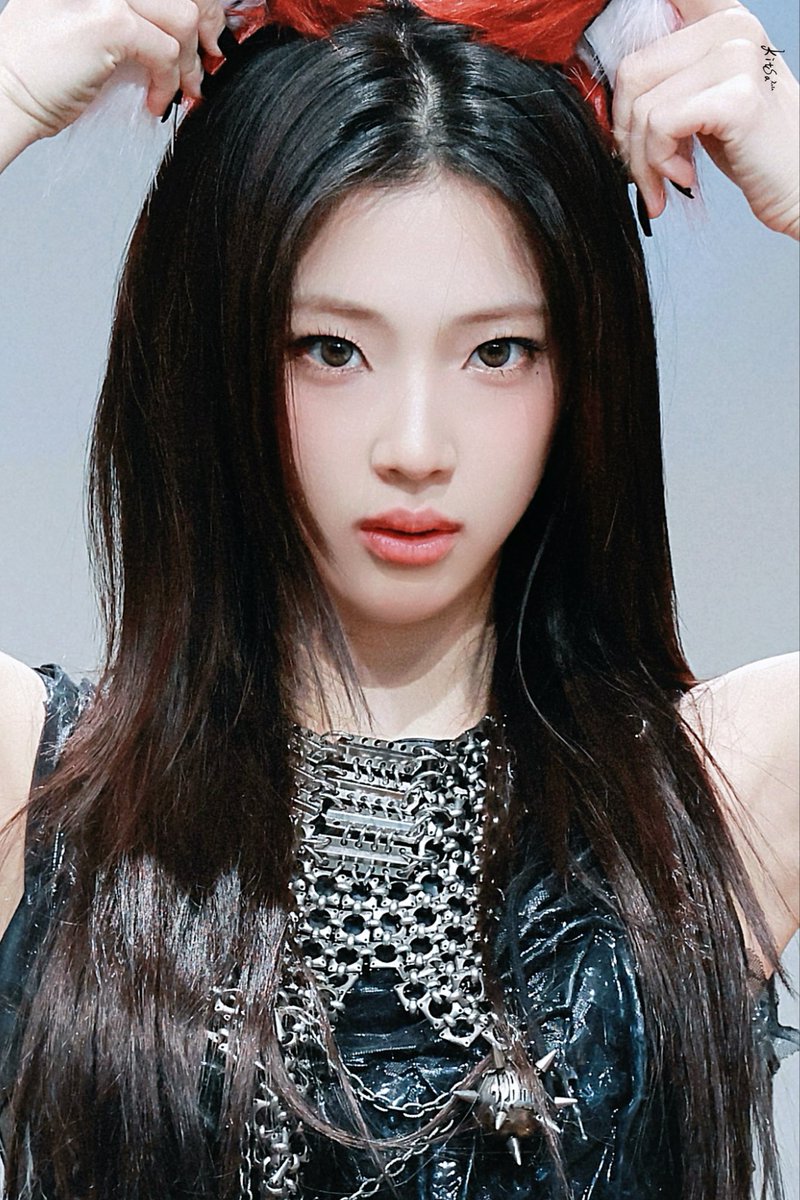 𝟮𝟱𝟭𝟬𝟭𝟴 𝘄𝗺

📰

#RUKA #루카 #河井瑠花
#BABYMONSTER #베이비몬스