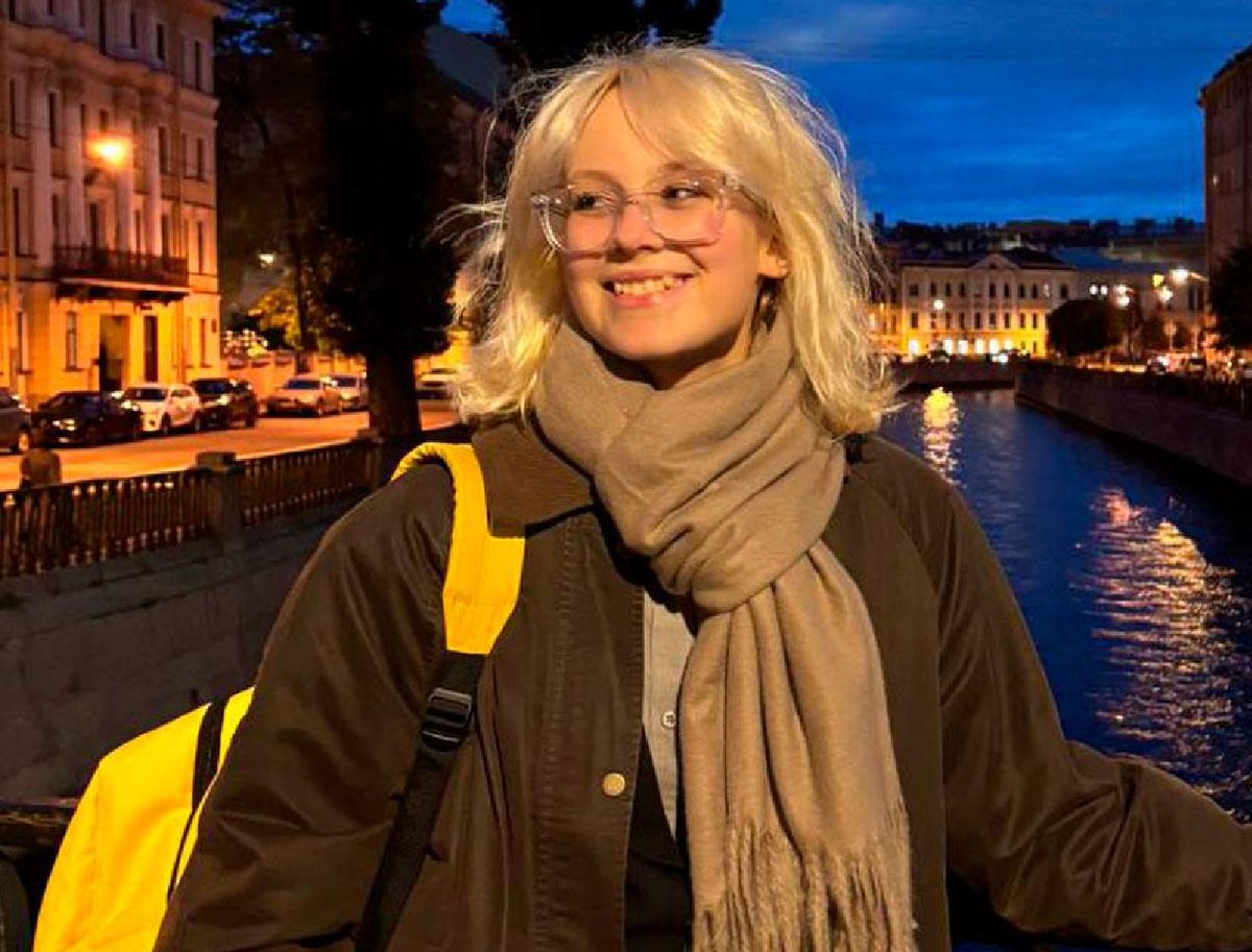 sergey_monyakov's tweet image. Неделя уже тем хороша, что мы узнали о такой группе, как Стоптайм #Stoptime
Наоко (Диана), Саша гитарист, Влад ударник, Слава и Аня.
Как Свет в конце тоннеля.
Ужас - их посадили на 12-13 суток и будут прессовать.
Власть испугалась и натравила ботов, испугалась этих смелых детей)