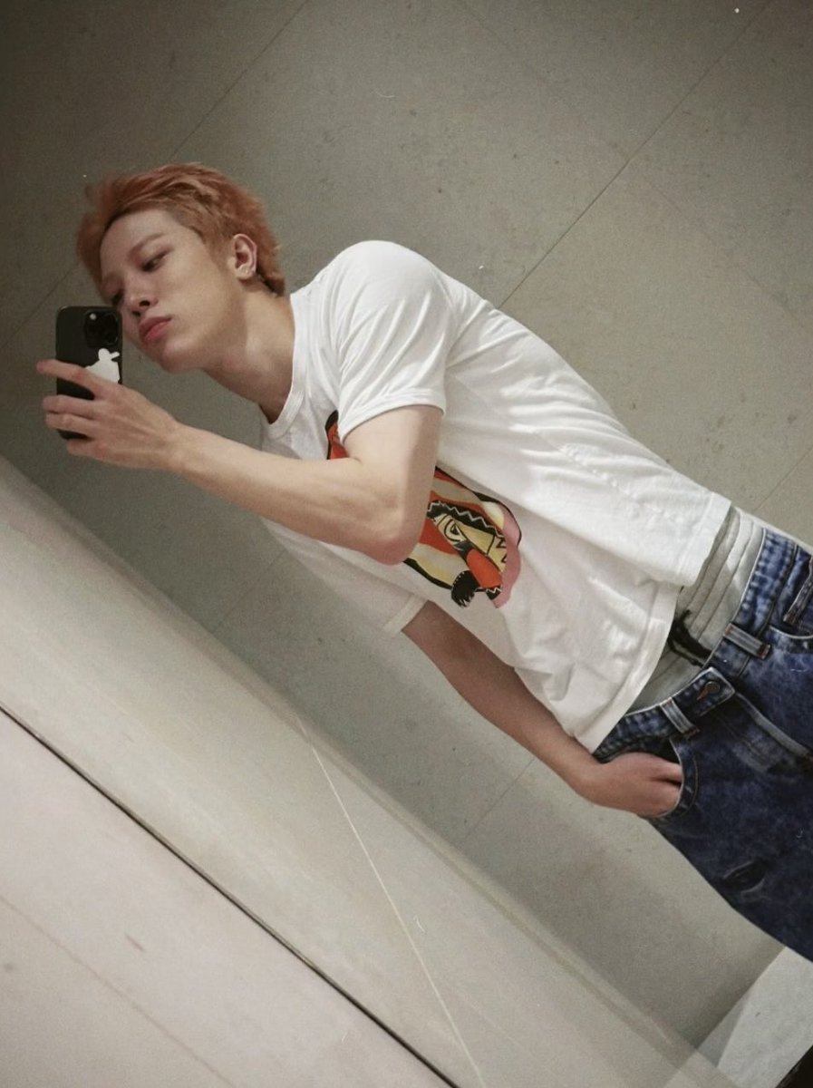 22 (@chqarchiver) on Twitter photo 