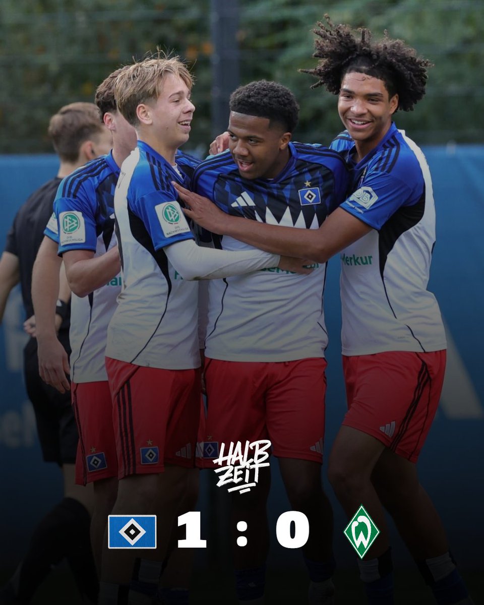Jawoll! 💪 Unsere #U19 führt im Derby gegen den SV Werder Bremen dank des Treffers von Jan-Luca #Bugaj aus Minute 21 mit 1:0 zur Pause. 🙌 So darf es gerne weitergehen. 

📺 Zweite Halbzeit im Livestream verfolgen: hsv.link/U19-Live-SVW 👈

#nurderHSV #HSVYoungTalents