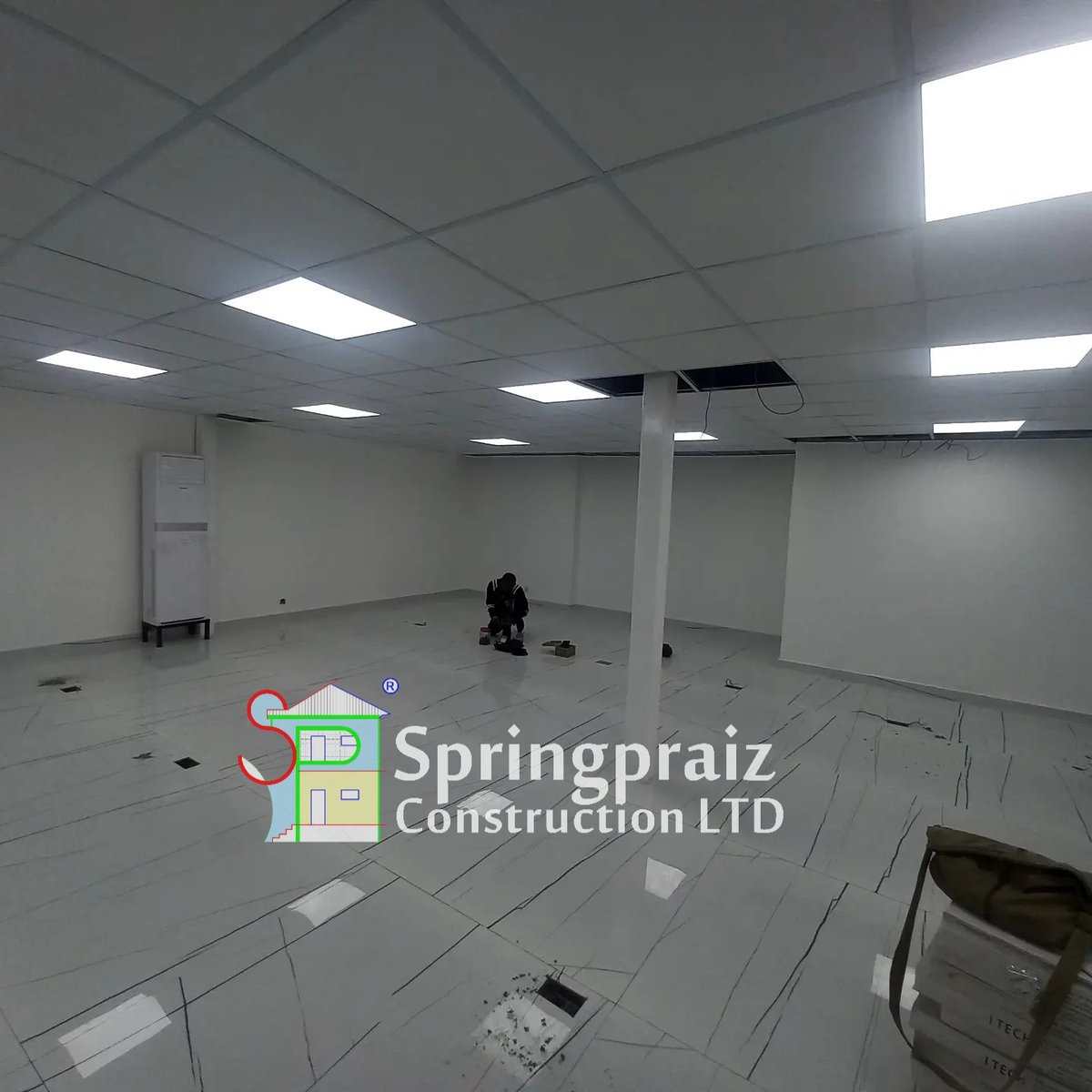 springpraizcon's tweet image. Weekend work, flawless finish. 💪
Every detail counts — from perfect tiling to clean ceiling grids.
That’s how Springpraiz Construction Ltd redefines renovation.
#SpringpraizConstruction #RenovationWork #WeekendProjects #QualityFinishing