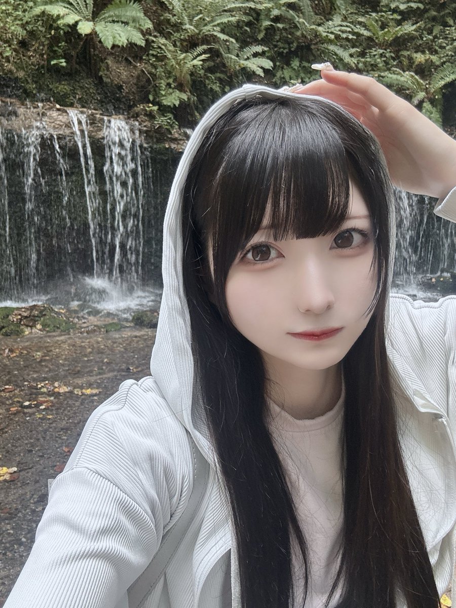 G3inBIdWAAAV6Ri.jpg?format=jpg