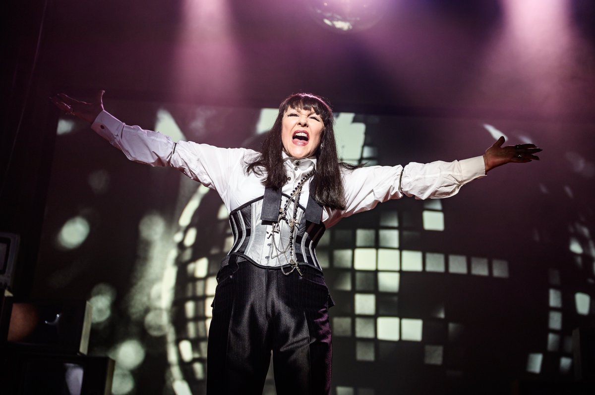 KevinWilsonPR's tweet photo. ⭐️⭐️⭐️⭐️⭐️ 5 stars for "outrageous MUSIK at @WiltonMusicHall  "This production is so brilliant - it's sophisticated no-holds barred adult entertainment. The incredible @francesbarber13's narration and oratory skills are second to none." Theatre Reviews Design
https://t.co/1dDhFxgYUi