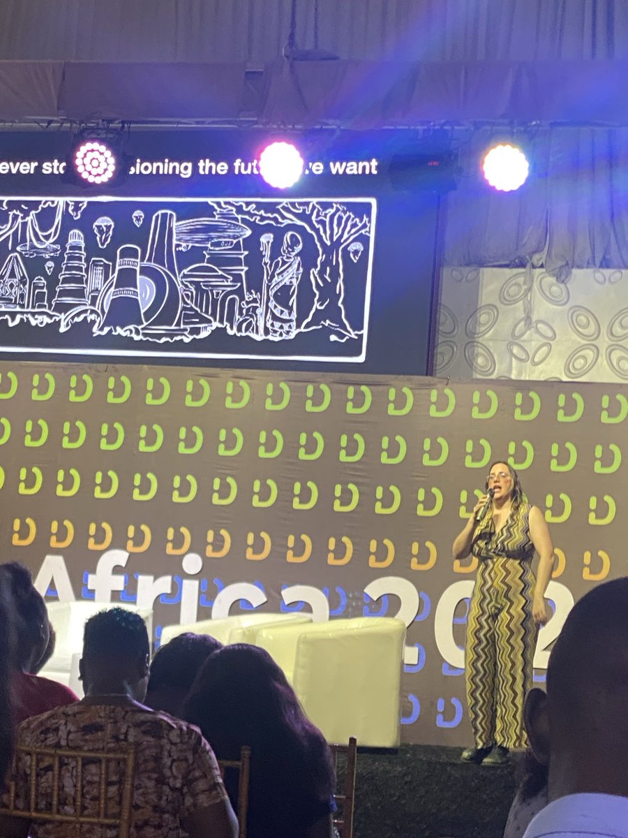 hello_Og3's tweet image. 🔥🔥Insightful sessions 
Data is the DNA of AI models
#DataFestAfrica2025