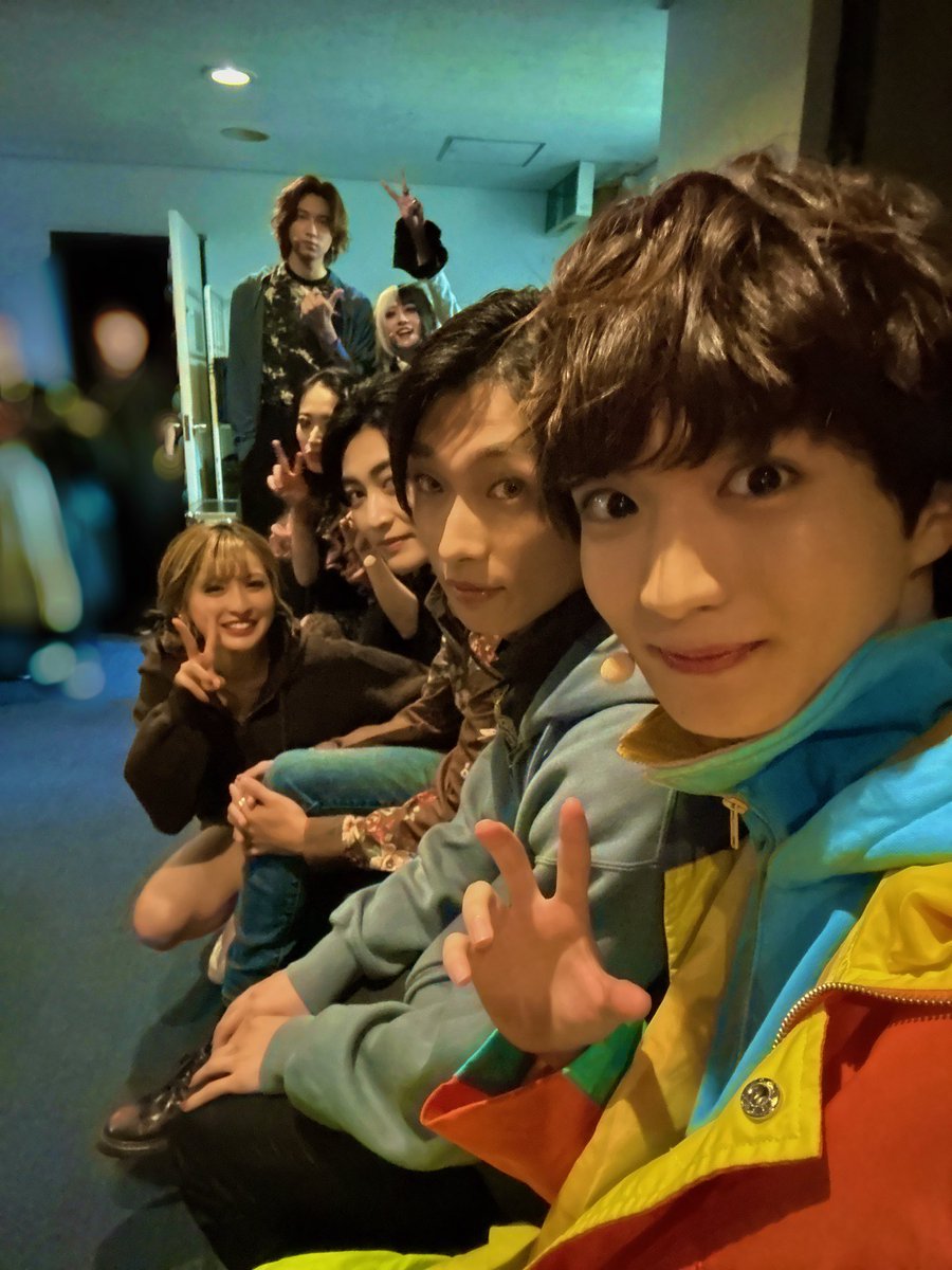 chinen_hidekazu's tweet photo. #ガヴFS in 東京 day1
ありがとうございました！

いよいよ明日

大千秋楽です！！！！

#ガヴ らしく駆け抜けるぞ🔥💨

配信の皆さんもお楽しみに🍭 https://t.co/wfCPcYFX0T