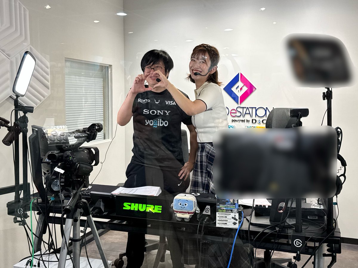 ふ〜ど＆もっちー夫妻の #KEIOeステ 公録を見てきました😻
昨日のSFLの裏話から倉持漫画に出たい某バード氏のエピソード(←好きすぎる)、
果ては恋愛相談など盛りだくさんで無限に聞いてたかった😭仲良し夫婦好きすぎる🥹

最後にせっかくだしと現地勢向けに撮影タイムも作ってくれた神でもあった…🥲