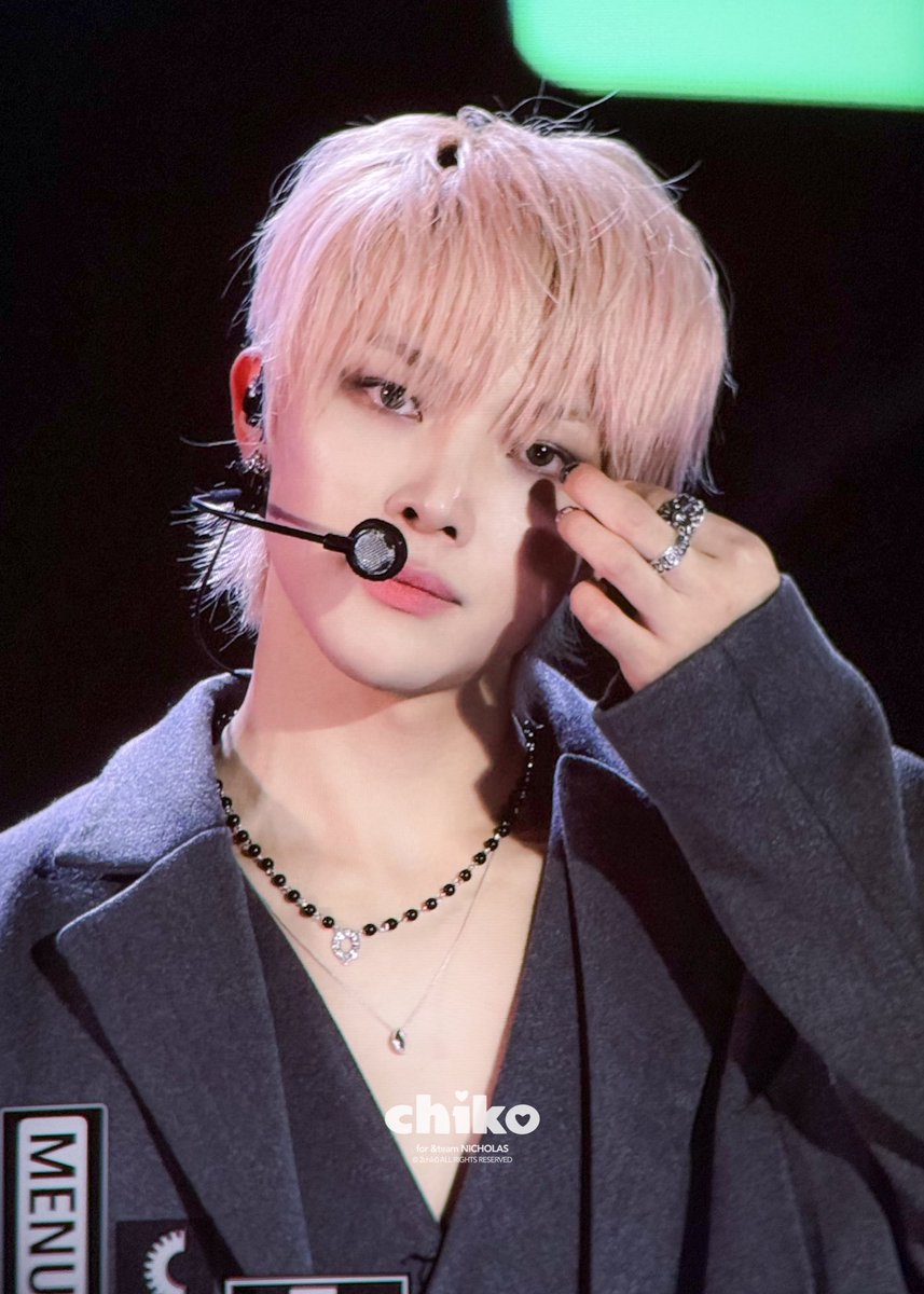 251018 VLF

#니콜라스 #ニコラス #王奕翔 #NICHOLAS