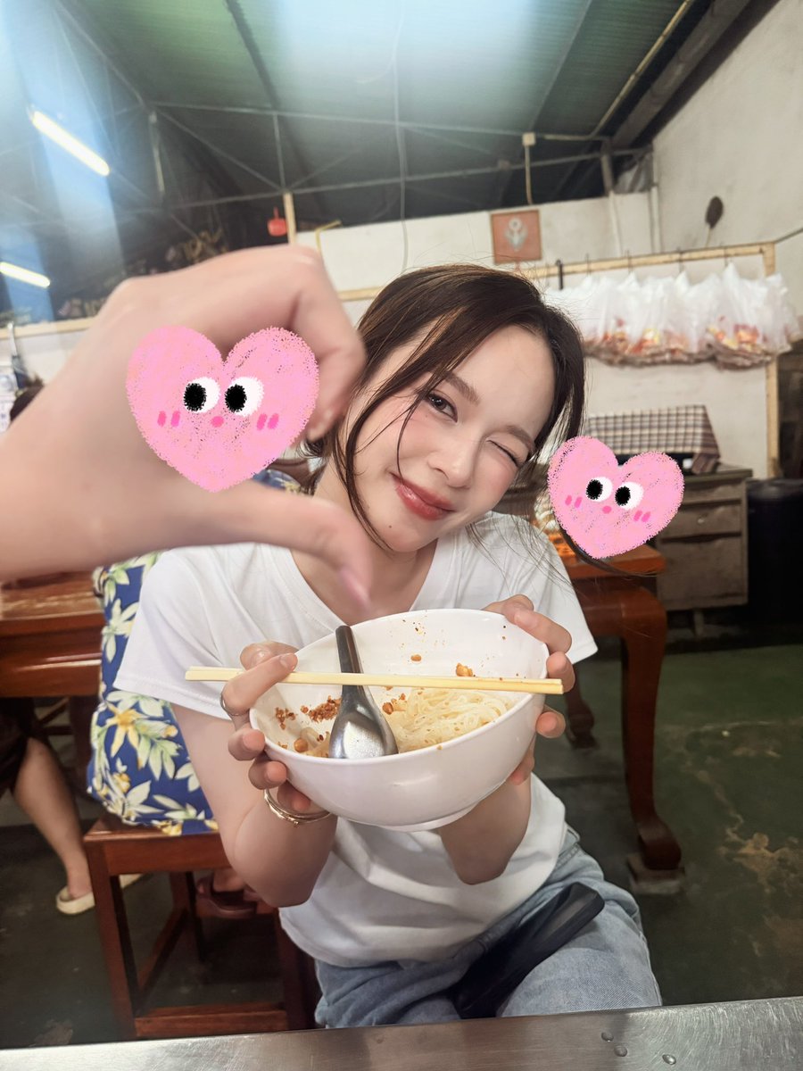 น้องเบ๊บกินข้าวแล้วนะคะทุกคน ไม่ต้องห่วงนะคะ 😚🎀 <a href="/nurdesoraya/">nurdesoraya</a> 

#TKNur #Tkphinyanech #nurdesoraya