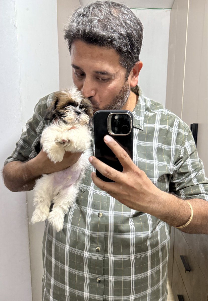 After years of playing with society mongrels and not being able to make up our mind, we finally went a step ahead and got Pluto home yesterday. 

It’s a Shih Tzu and ticks the boxes in our case. Given the amount of travel I do, we wanted a small breed, one that would feel at home