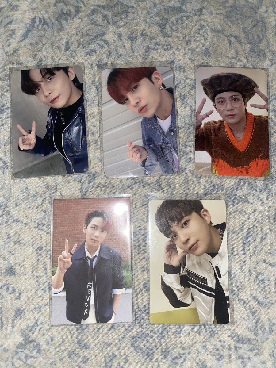 Hello po~ ask ko lang sana if magkano bentahan neto sa bns? Planning to sell them kasi