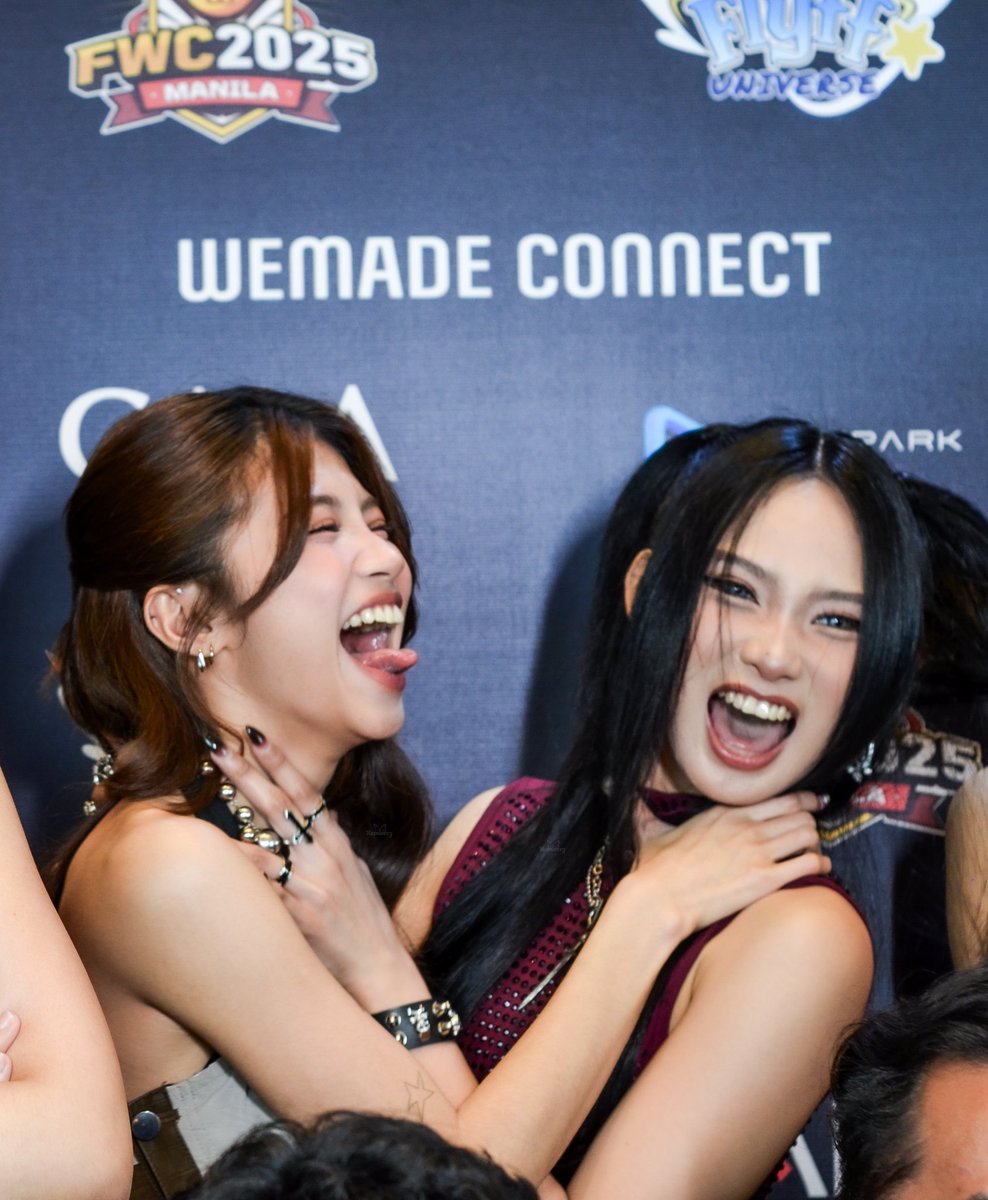 FWC 2025 MANILA
🗓101825
📍AYALA MALL MANILA BAY

Juskoo itong dalawa nato HAHAHHA

<a href="/KAIAOfficialPH/">KAIA Official</a> <a href="/charlottescrtr/">charlotte erica</a> #KAIA_ALEXAC

KAIA AT FWC MANILA
#KAIA #KAIAatFWC2025 #FWC2025 #Flyff