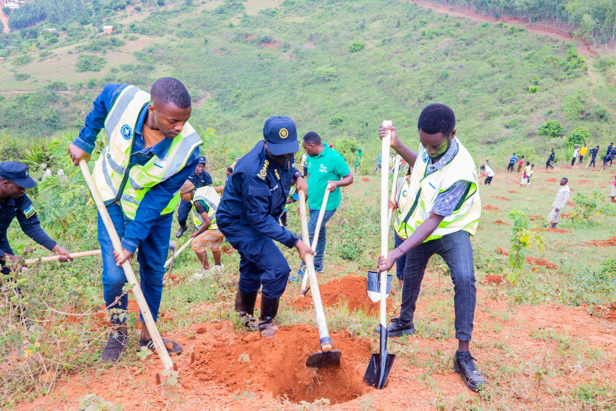 Rwanda National Police tweet media