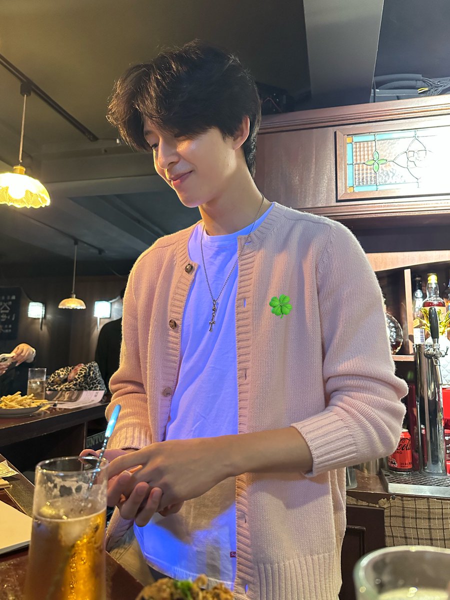 noookdu's tweet image. 우리 그이가 너무 잘생겼어요…………… ,,,,,,