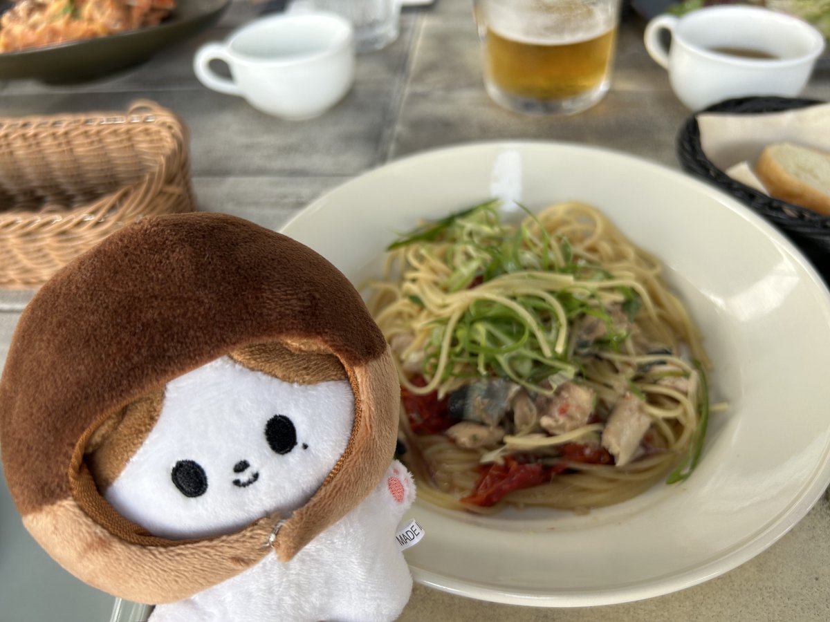 Jaewoo_21419's tweet photo. 今日は久しぶりうーペンチング達とジョンウの聖地へ🍽️
突然TOUCHが流れてきて🎶🎶
ミュージカルおめでとう🎉お祝いもできて良かった🎂💚✨
美味しい🍽️食べてたくさん話してホント楽しい1日でした🥰
#BESIDESEASIDE https://t.co/bnTTcTQiin