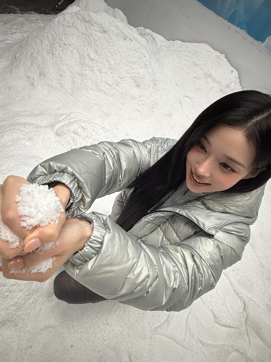 Minjeong tweet media