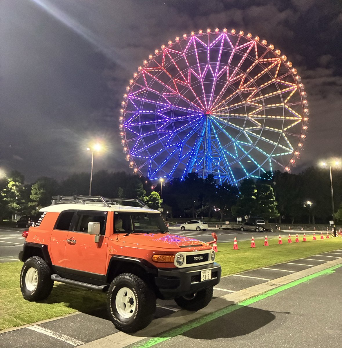 fj_ski's tweet photo. 観覧車とFJ https://t.co/SGM0KSzDcW