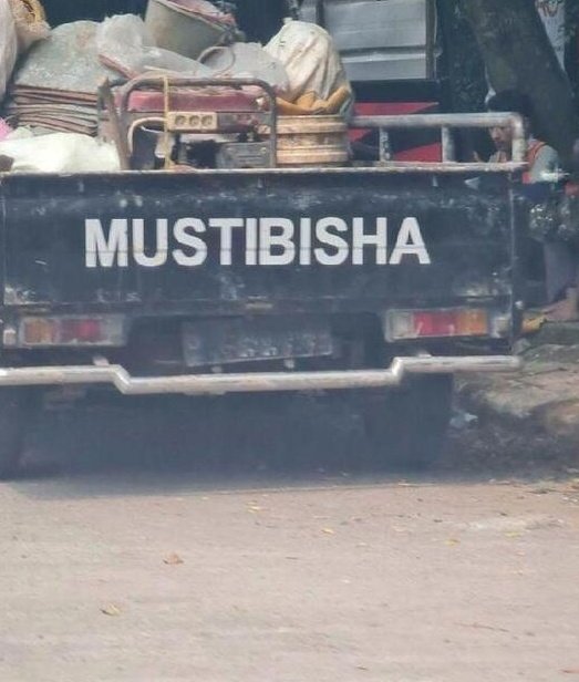 Dengan sekresek kripik singkong, saya siap mendengarkan🔥🔥🔥🔥

Meski awal gedebag gedebug 😭