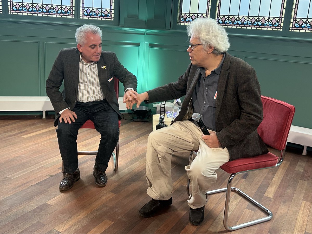 Ronny Naftaniel (@ronnynaftaniel) on Twitter photo In de Balie in Amsterdam heeft de Vereniging de Vrije Gedachte <a href="/TheodorHolman/">Theodor Holman</a> uitgeroepen tot #vrijdenker van het jaar. “Het woord genocide is een pijl waarmee men steeds probeert te raken “, zei Holman in zijn dankwoord. Hij hekelde de boycot van Israëlische cultuur. Holman, die In de Balie in Amsterdam heeft de Vereniging de Vrije Gedachte <a href="/TheodorHolman/">Theodor Holman</a> uitgeroepen tot #vrijdenker van het jaar. “Het woord genocide is een pijl waarmee men steeds probeert te raken “, zei Holman in zijn dankwoord. Hij hekelde de boycot van Israëlische cultuur. Holman, die