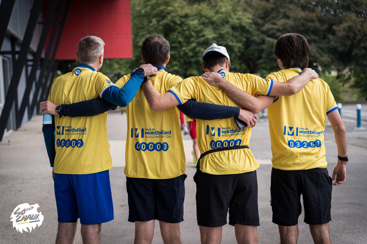 🏆 Les premiers trophées de la saison sont pour Sociochaux ✊

🥉 Classement par équipes entr/asso : 𝗦𝗲𝗺𝗶-𝗺𝗮𝗿𝗮𝘁𝗵𝗼𝗻 hommes du Lion 
🥉 Classement par équipes entr/asso : 𝟭𝟬𝗸𝗺 hommes du Lion 

👏👏👏👏