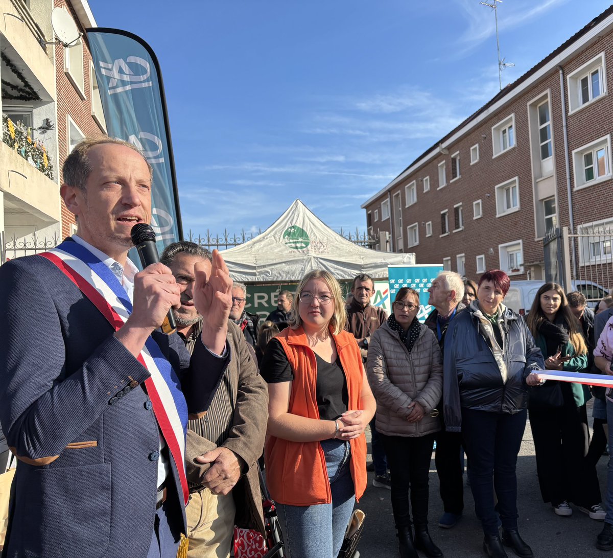A_Linkenheld's tweet image. #landrecies 
Inauguration ☀️ de la foire Saint Luc, organisée par les éleveurs du pays de Mormal et de Maroilles.

🙏 au Maire @francoiserlem pour son accueil et à tous les élus voisins pour ce moment agréable autour des produits locaux. #avesnois 

Soutien à nos paysans !