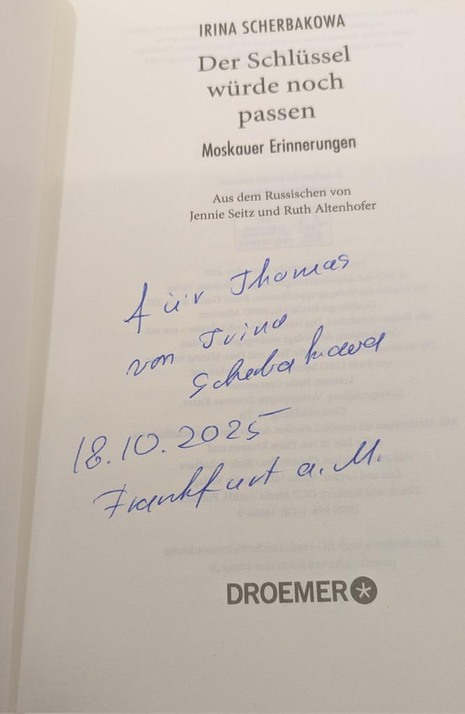 Und natürlich muss ich mir auch wieder Bücher auf der Buchmesse kaufen.