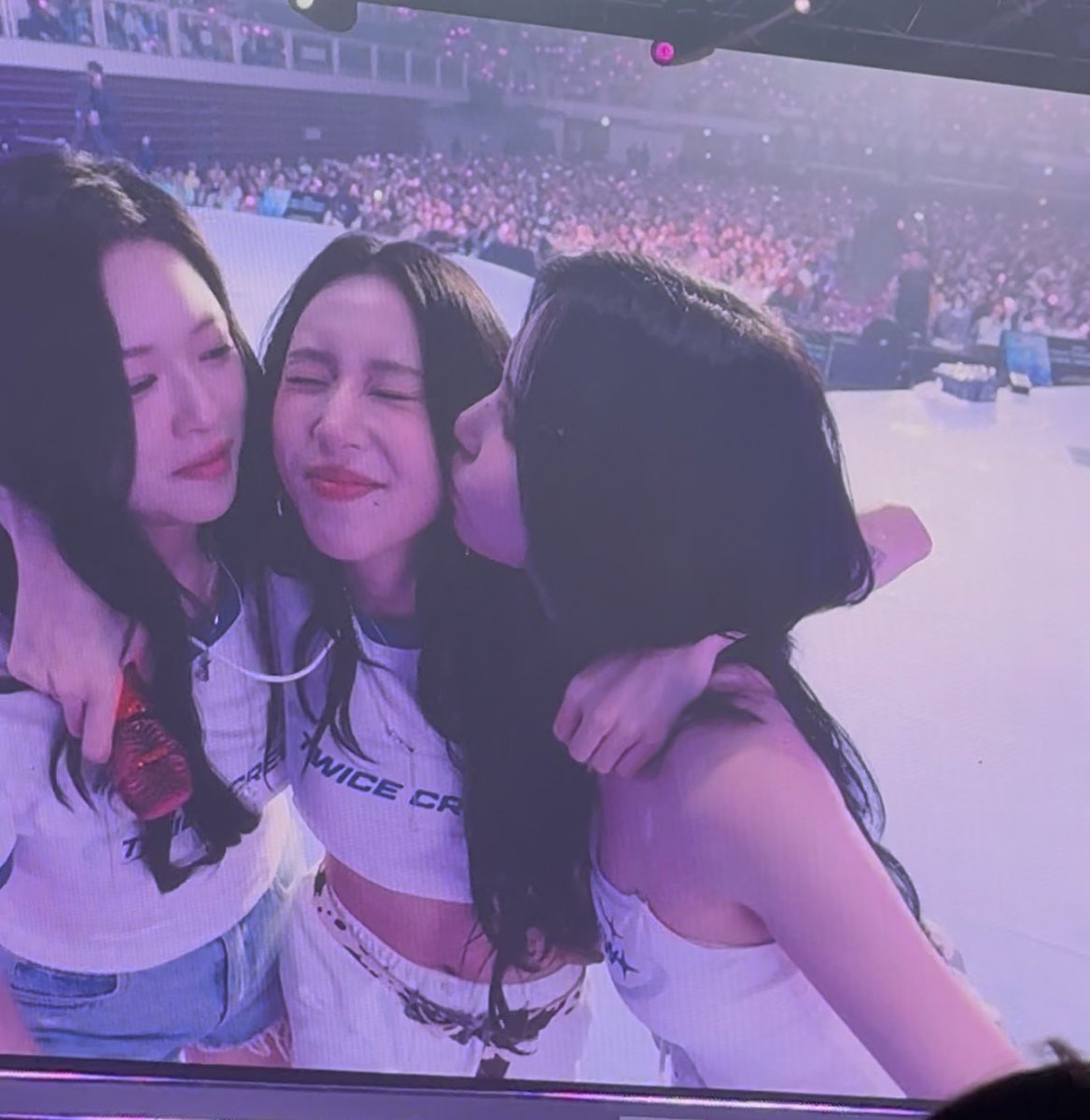 37mina2's tweet photo. 幸幸幸幸幸😭😭
TWICEちゃんを推せて幸せです https://t.co/C6b7HnkwXn