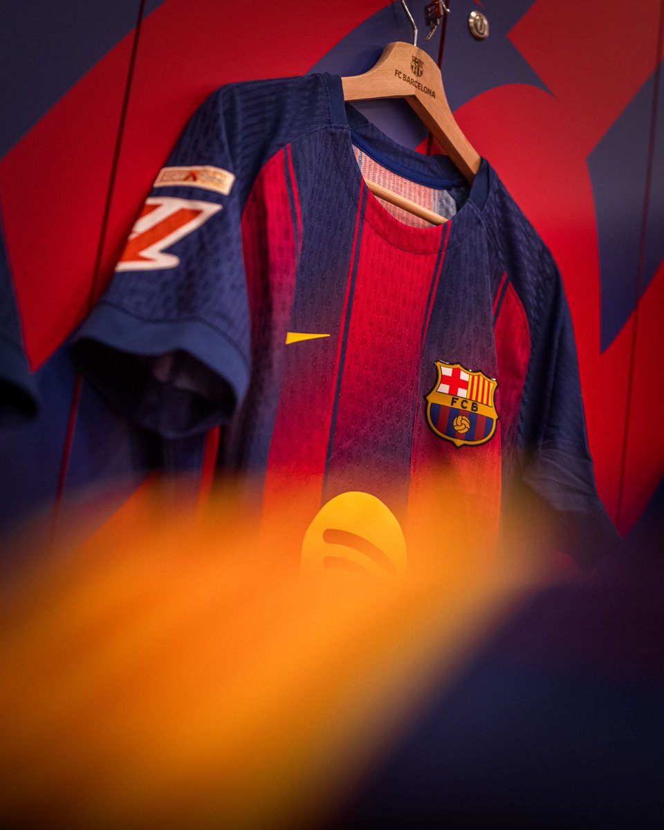 FCBarcelona's tweet photo. Our beautiful jersey 💙❤
#BarçaGirona https://t.co/sTzTUrGqBM